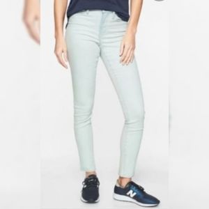 ATHLETA denim Secooter skinny crop